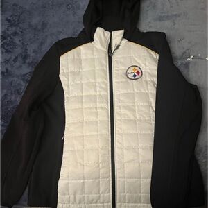 Pittsburgh Steelers Women's Black and White Hooded Puffer Jacket